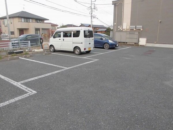 駐車場(駐車場)