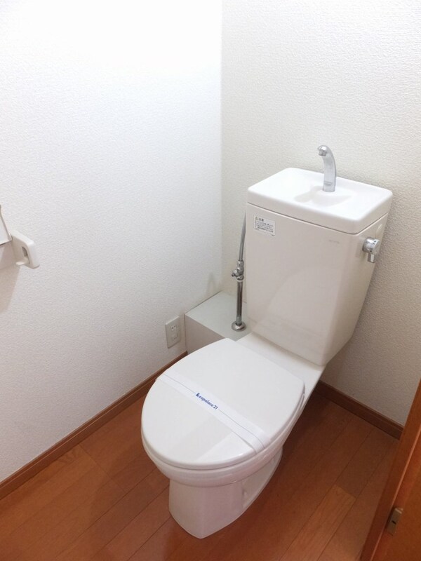 トイレ(バス・トイレ別は嬉しいポイントです♪)