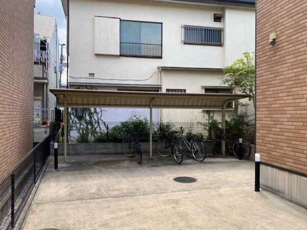 その他(駐輪場)