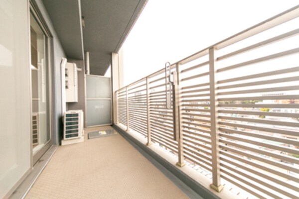 バルコニー(※写真は同タイプ住戸です。)