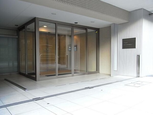エントランス(お洒落なエントランス)