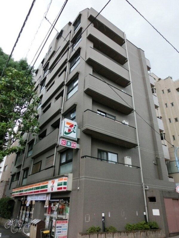 外観(★明るい場所から帰宅できます★)