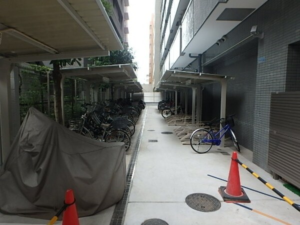 その他(駐輪場)
