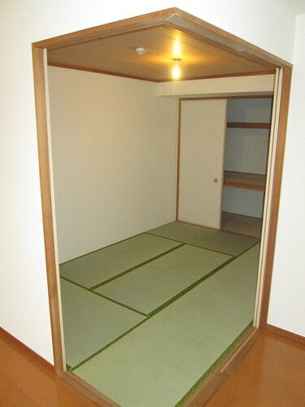 寝室(和室)