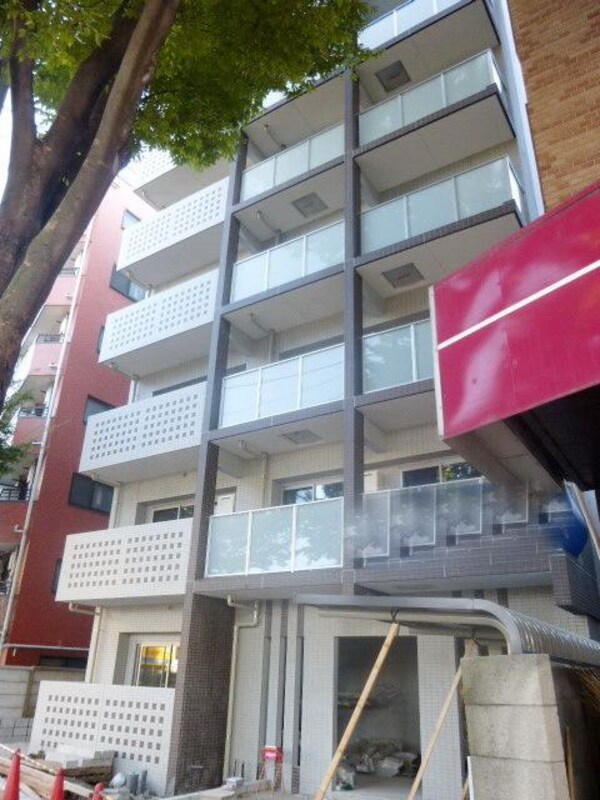 外観(★駅近マンションです♪北向きと南向きのお部屋があります★)