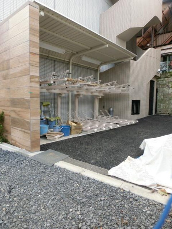 駐車場(※駐輪場)