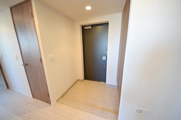 玄関(別部屋参考写真)
