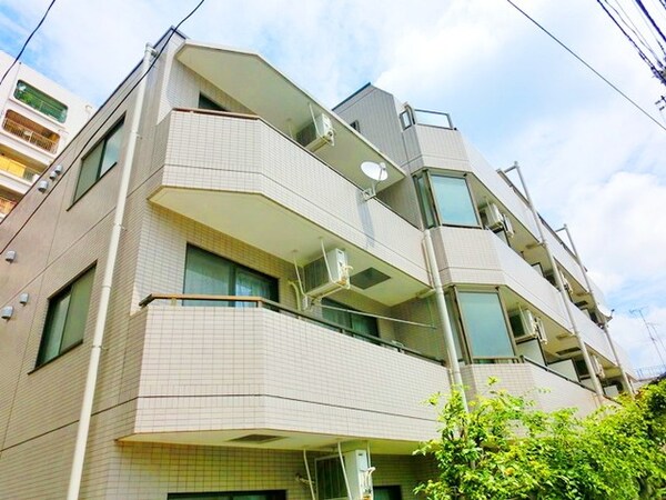外観(商店街すぐ近くです！)