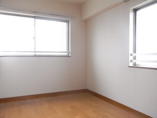 その他室内・内装(2面採光の部屋)