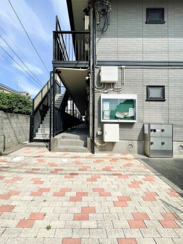 エントランス(★明るい共用廊下★)