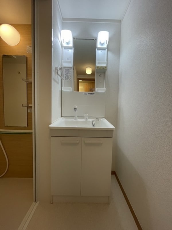 洗面(洗面)