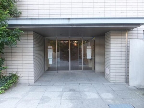 エントランス(エントランス)
