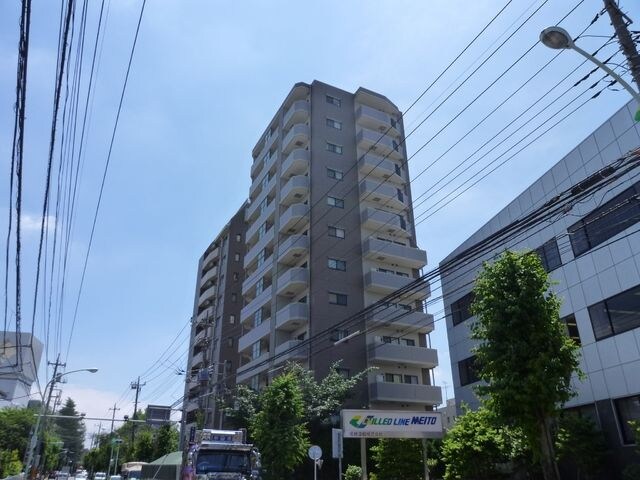 物件内観写真17　(１Ｆローソンです)