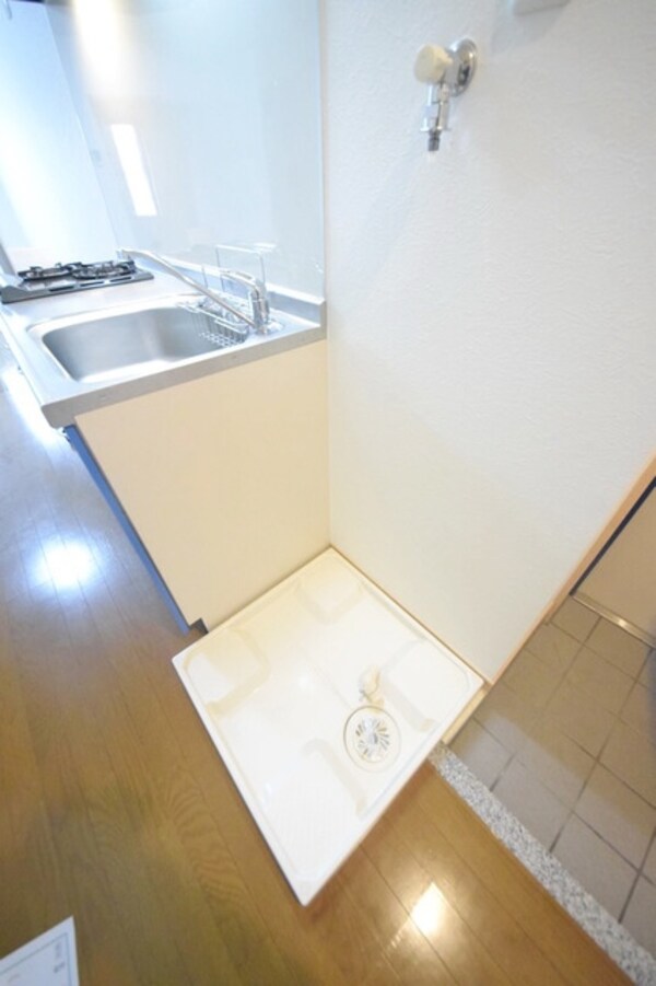 設備(洗濯機置き場)