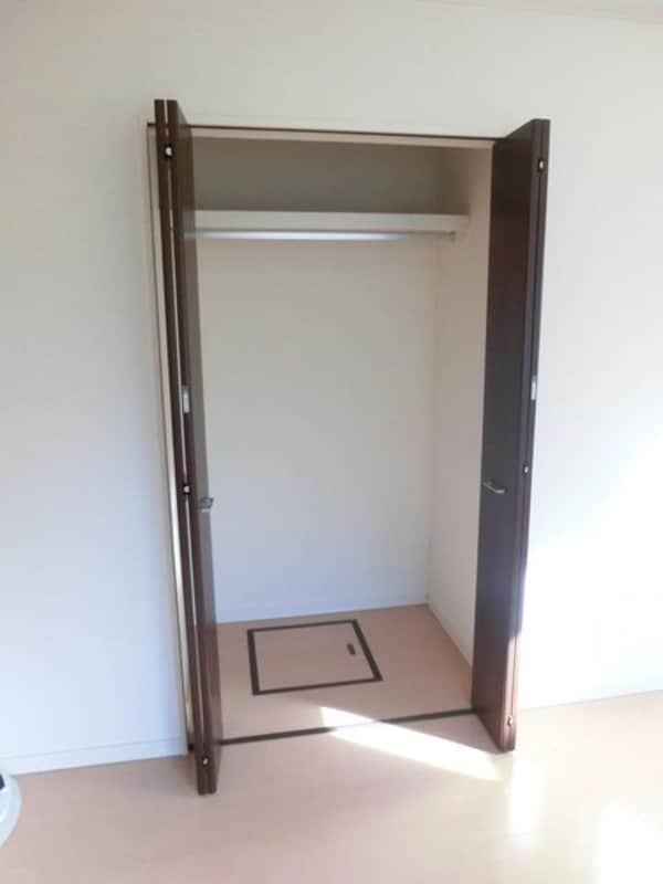 設備(クローゼット)