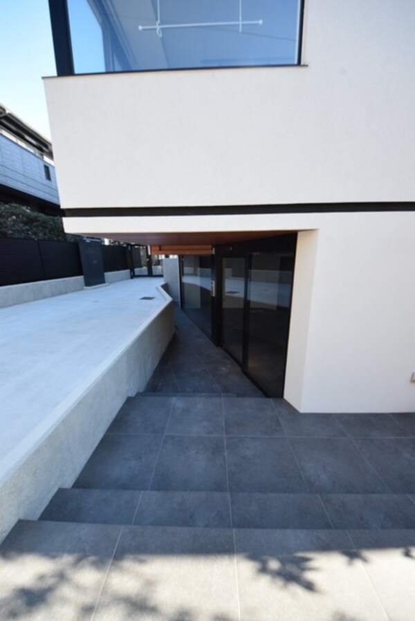 エントランス(☆お問い合わせはお早めに☆)