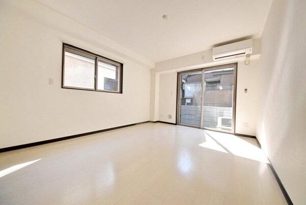 リビング・居室(2面採光のお部屋です)