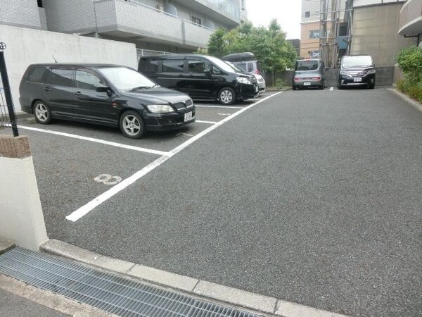 駐車場(駐車場)
