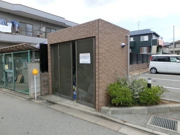 共有部分(敷地内のゴミステーション)