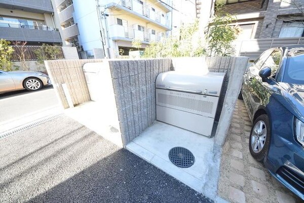 共有部分(敷地内ゴミ置場)