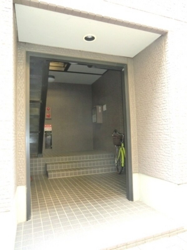 エントランス(エントランス)