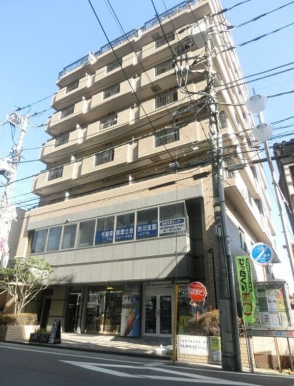 外観(本八幡駅徒歩２分鉄筋コン造マンション)