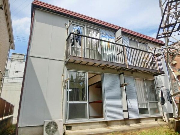 外観(全室角部屋です)