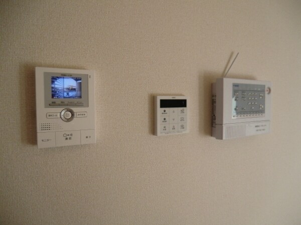 セキュリティ(TVモニタホンで室内から来客応対が可能です)