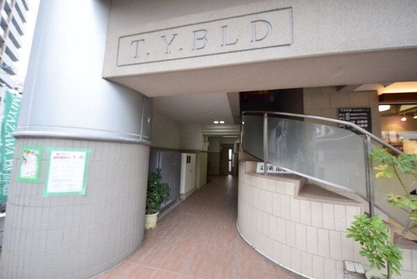 エントランス(エントランス)
