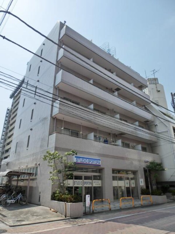 外観(鉄筋コンクリート造7階建の物件です)