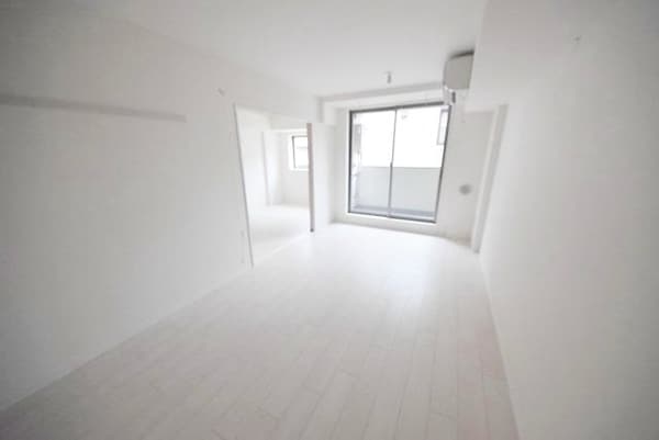 リビング・居室(★白基調の広々としたお部屋★)