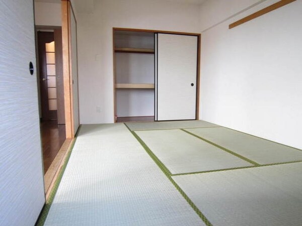 その他室内・内装(6帖の和室です)