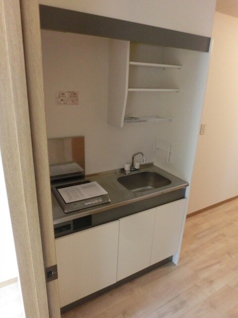 物件内観写真3　(ＩＨコンロ)