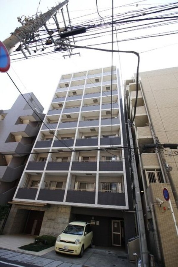 外観(重厚なオートロックマンションです)