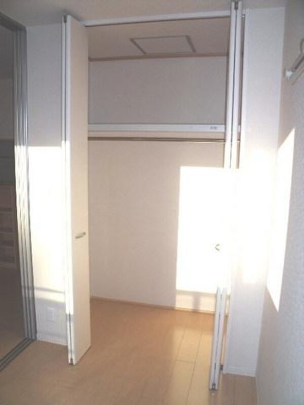 収納(クローゼット)