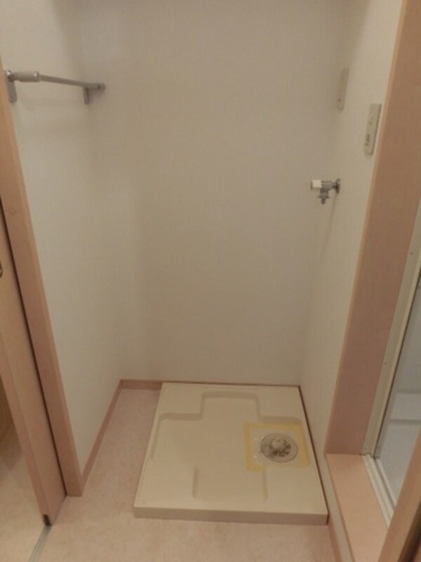 その他(室内洗濯機置場)