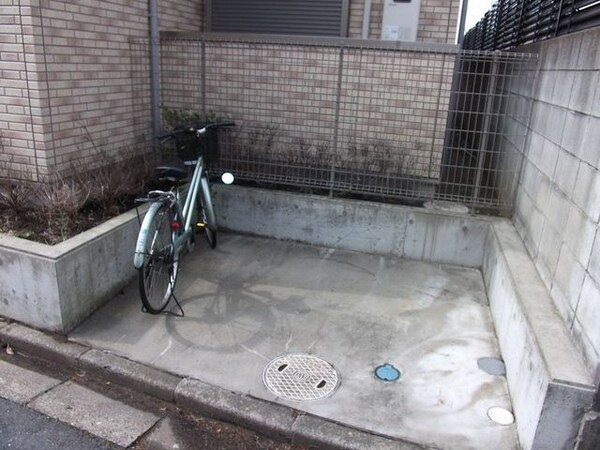 共有部分(駐輪場)
