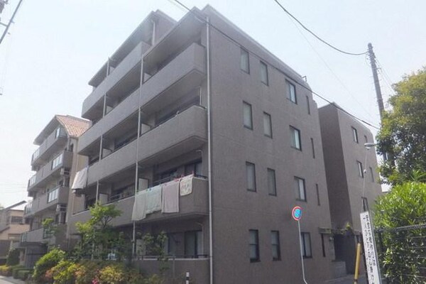 外観(重厚感のあるマンションです。)