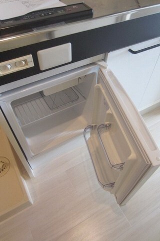物件内観写真14　(ミニ冷蔵庫完備してます。)