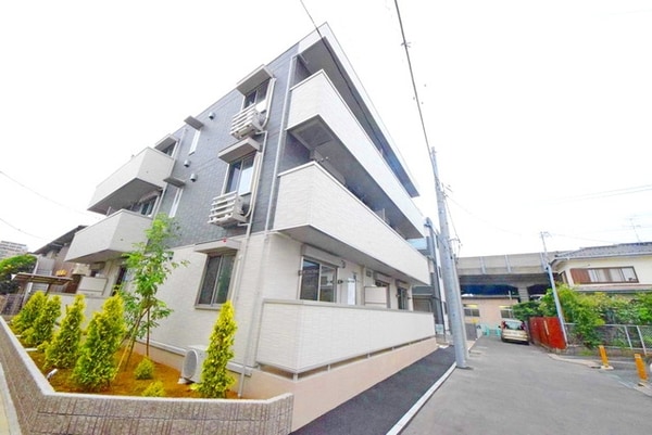 外観(オートロック完備)