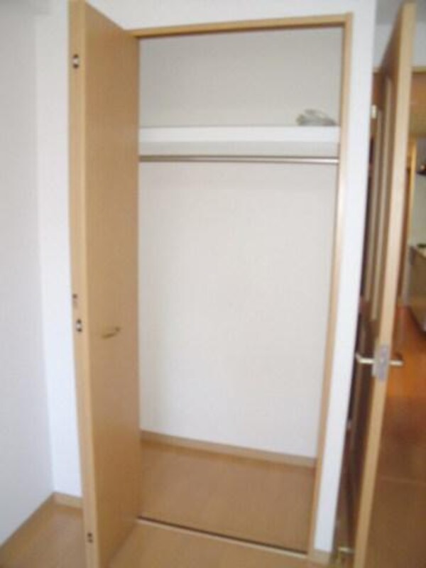 設備(クローゼット)