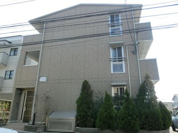 外観(京成電鉄本線国府台駅徒歩３分です)