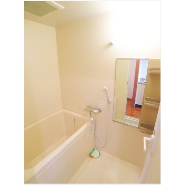 バス／シャワールーム等(浴室きれい)