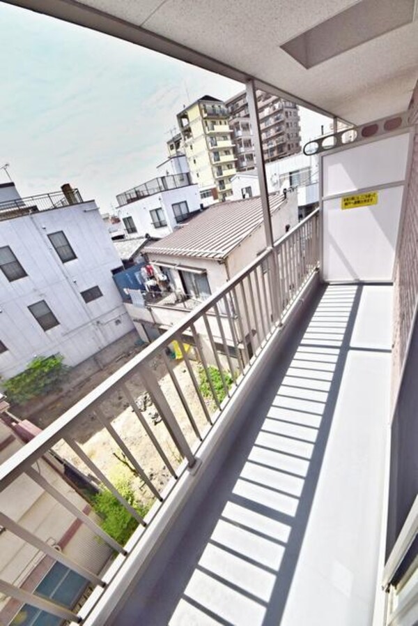 バルコニー(他号室写真)