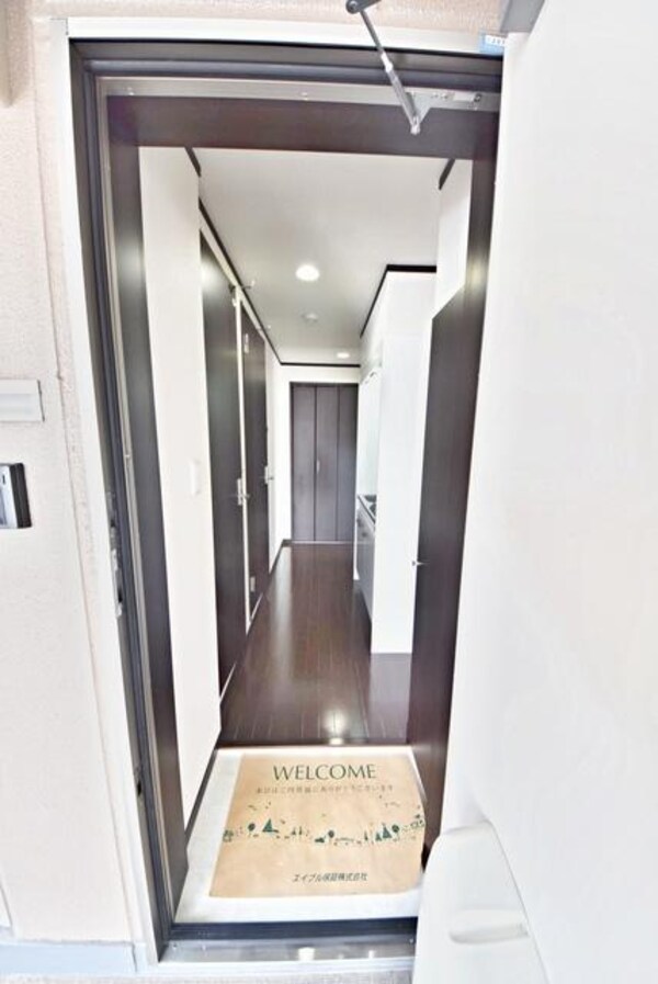 玄関(他号室写真)