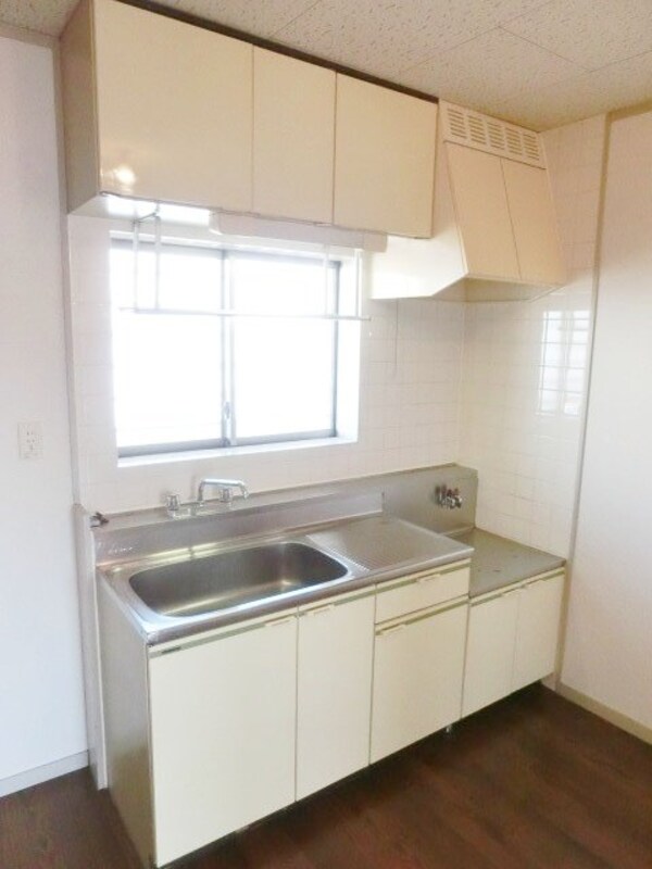 キッチン(シンクが大きく、洗物も便利なキッチン)