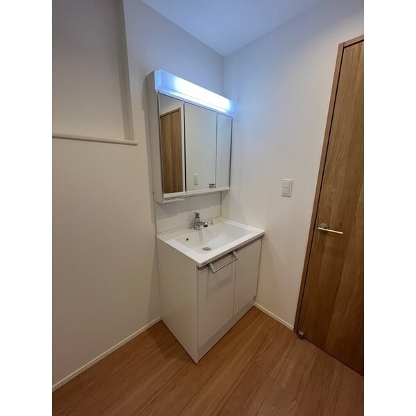 洗面(同会社施工イメージ　現状優先)