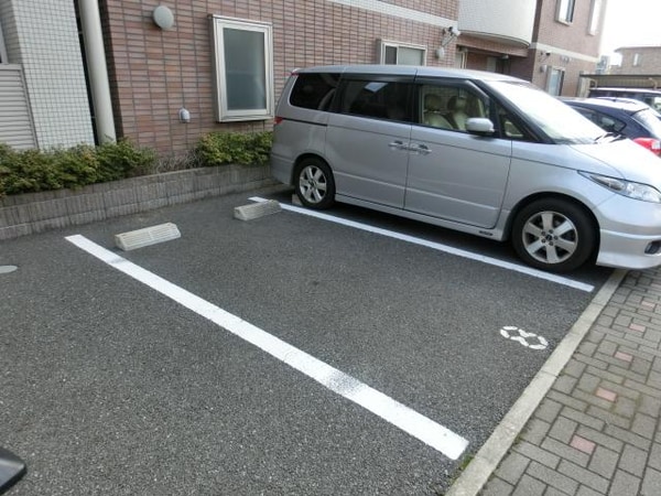 駐車場(敷地内駐車場あり)