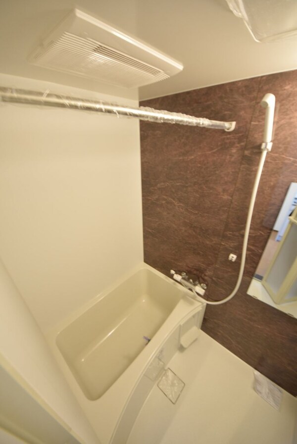 バス／シャワールーム等(バス／シャワールーム等)