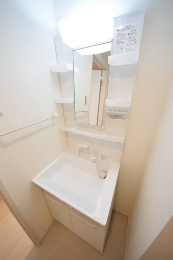 洗面(お部屋探しはタウンハウジング蘇我店にお任せ下さい♪)